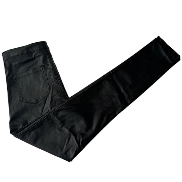 Boohoo High Waist Matte Faux Leather Pants - Picture 5 of 7